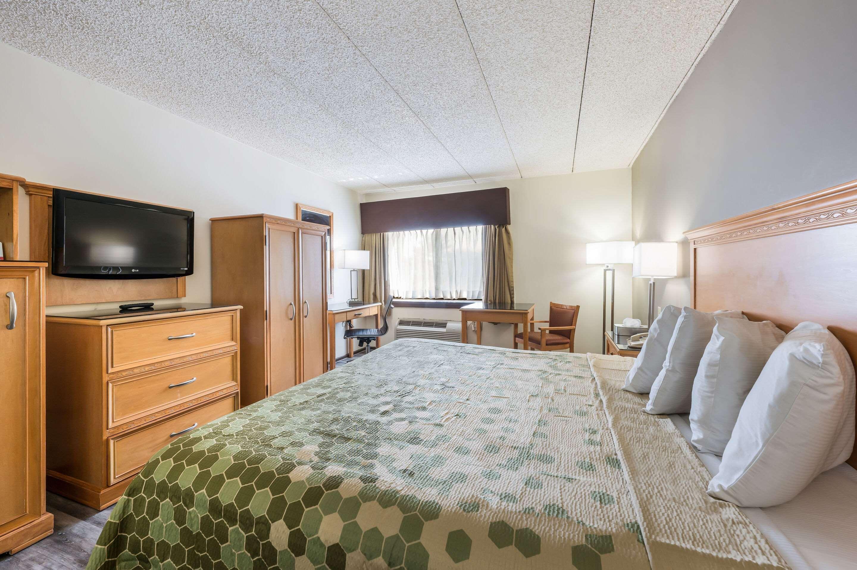 Econo Lodge Quakertown Kültér fotó